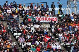 Circuit atmosphere - fans in the grandstand. 07.04.2024. Formula 1 World Championship, Rd 4, Japanese Grand Prix, Suzuka, Japan, Race Day.