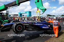 Logan Sargeant (USA) Williams Racing FW46 crashed out of the race. 05.05.2024. Formula 1 World Championship, Rd 6, Miami Grand Prix, Miami, Florida, USA, Race Day.