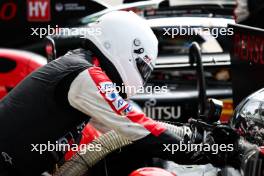 Toyota Gazoo Racing mechanic refuels a car. 20.04.2024. FIA World Endurance Championship, Round 2, 6 Hours of Imola, Imola, Italy, Saturday.