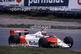 John Watson (GBR) McLaren MP4 1B