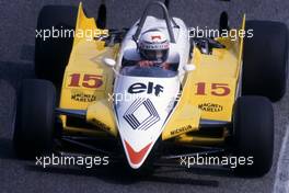 Alain Prost (FRA) Renault RE 30B