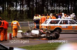 Gilles Villeneuve (CDN) Ferrari 126 C2 the car after the accident