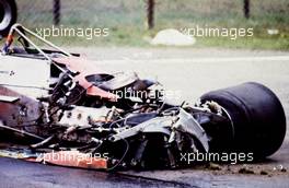 Formula One World Championship 1982 GP F1 Zolder (B) Gilles Villeneuve (CND) Ferrari 126C2 the car crashed
