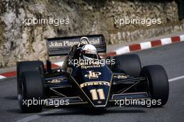 Elio de Angelis (ITA) Lotus 93T Renault
