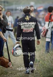 Elio de Angelis (ITA) Lotus 93T Renault