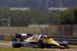 Alain Prost (FRA) Renault RE 40 2nd position