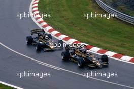 Elio de Angelis (ITA) Lotus 93T Renault leads Nigel Mansell (GBR) Lotus 92 Ford Cosworth