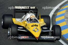 Alain Prost (FRA) Renault RE40