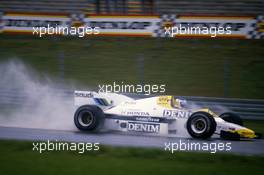 Keke Rosberg (FIN) Williams FW 09B Honda