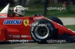 Rene Arnoux (FRA) Ferrari 126 C4