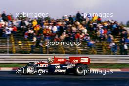 Andrea de Cesaris (ITA) Ligier JS23 Renault