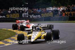 Derek Warwick (GBR) Renault RE50 2nd position lead Niki Lauda (AUT) McLaren MP4/2 Tag Porsche 1st position
