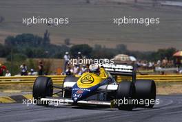 South African Grand Prix. Kyalami, South Africa. 17-19 October 1985  Nigel Mansell (Williams FW10 Honda) 1st position.