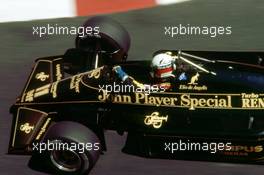 Elio de Angelis (ITA) Lotus 97T Renault 3rd position