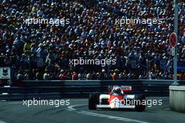 Alain Prost (FRA) McLaren MP4/2C Tag Porsche 1st position