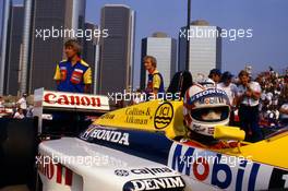Nigel Mansell (GBR) Williams FW11 Honda