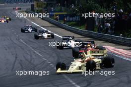 Thierry Boutsen (BEL) Arrows A8 Bmw