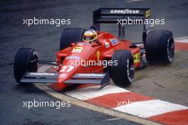 Michele Alboreto (ITA) Ferrari F187