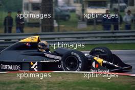 Julian Bailey (GBR) Tyrrell 017 Ford Cosworth