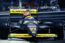Adrian Campos (ESP) Minardi M188 Ford Cosworth