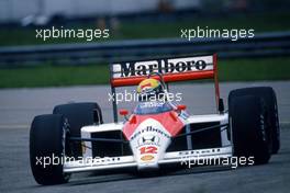 Ayrton Senna da Silva (BRA) McLaren MP4/4 Honda