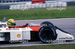 Ayrton Senna da Silva (BRA) McLaren MP4/4 Honda