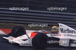 Ayrton Senna da Silva (BRA) McLaren MP4/5 Honda 1st position