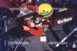 Ayrton Senna da Silva (BRA) McLaren MP4/5 Honda 1st position