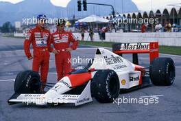 Ayrton Senna da Silva (BRA) Alain Prost (FRA) and new McLaren Mp4/5 Honda