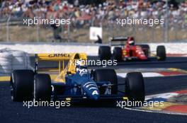 Jean Alesi (FRA) Tyrrell 018 Ford Cosworth
