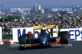 Jonathan Palmer (GBR) Tyrrell 018 Ford Cosworth