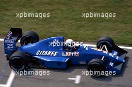 Rene Arnoux (FRA) Ligier JS33 Ford Cosworth