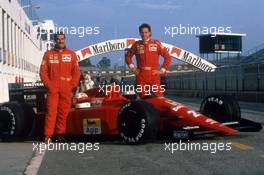 Gerhard Berger (AUT) Nigel Mansell (GBR) Ferrari 640 during a test
