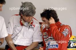 Ayrton Senna da Silva (BRA) McLaren talks with Steve Nichols (USA)