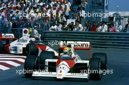 Ayrton Senna da Silva (BRA) McLaren MP4/5 Honda 1st position leads teammate Alain Prost (FRA) 2nd position