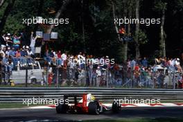 Ayrton Senna da Silva (BRA) McLaren MP4/5B Honda 1st position