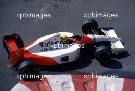 Ayrton Senna da Silva (BRA) McLaren MP4/6 Honda 1st position