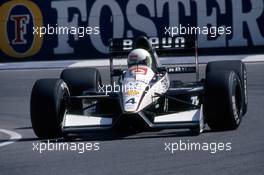 Stefano Modena (ITA) Tyrrell 020 Honda