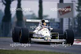 Julian Bailey (GBR) Lotus 102B Judd