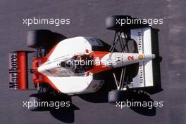 Gerhard Berger (AUT) McLaren MP4/6 Honda