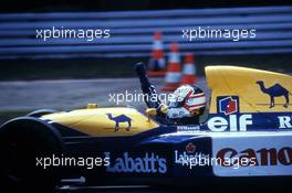 Nigel Mansell (GBR) Williams FW 14 Renault 1st  position celebrate victory