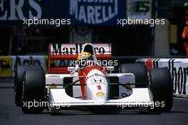 Ayrton Senna da Silva (BRA) McLaren MP4/7A Honda 1st position