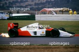 Gerhard Berger (AUT) McLaren MP4/7A Honda