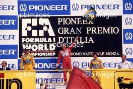 Martin Brundle (GBR) Benetton 2nd position Ayrton Senna da Silva (BRA) McLaren 1st position Michael Schumacher (GER) Benetton 3rd position