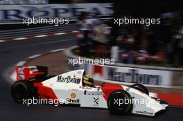 Ayrton Senna da Silva (BRA) McLaren MP4/8 Ford Cosworth 1st position