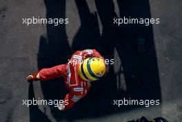 Ayrton Senna da Silva (BRA) McLaren return to box
