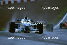 Jean Alesi (FRA) Benetton B196 Renault Mild Seven Benetton Renault 2nd position