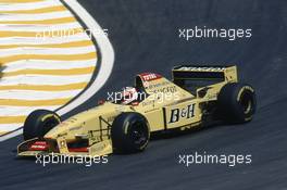 Rubens Barrichello (BRA) Jordan 196 Peugeot B&H Total Jordan Peugeot