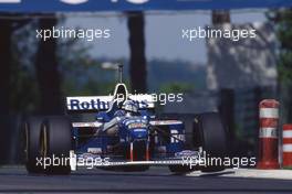 Damon Hill (GBR) Williams FW18 Renault Rothmans Williams Renault 1st position