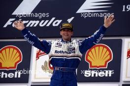 Damon Hill (GBR) Williams Renault 1st position celebrate on podium